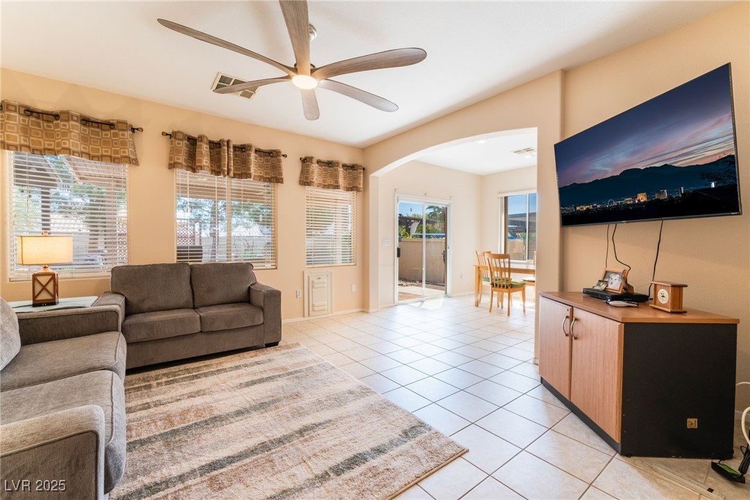 5322 Kadena Garden Court Property Photo 4