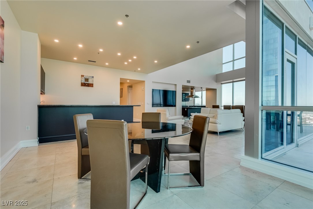 2700 Las Vegas Boulevard 4305 Property Photo 13