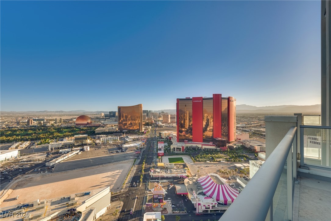 2700 Las Vegas Boulevard 4305 Property Photo 25