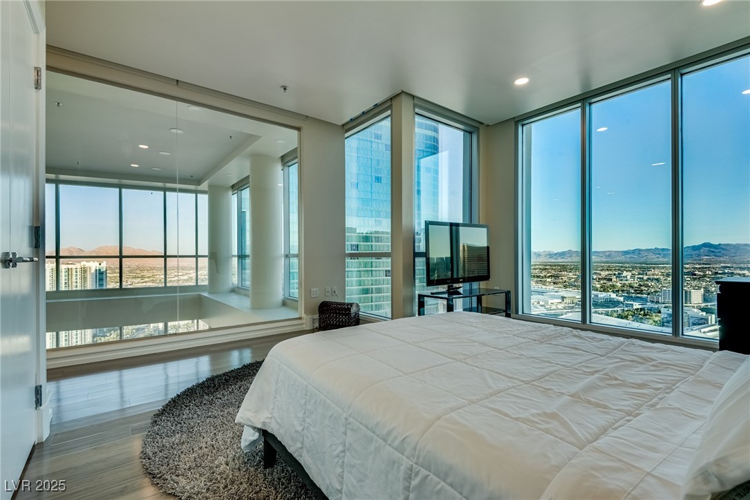 2700 Las Vegas Boulevard 4305 Property Photo 37