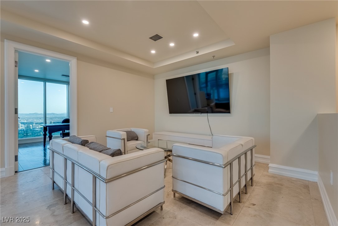 2700 Las Vegas Boulevard 4305 Property Photo 49