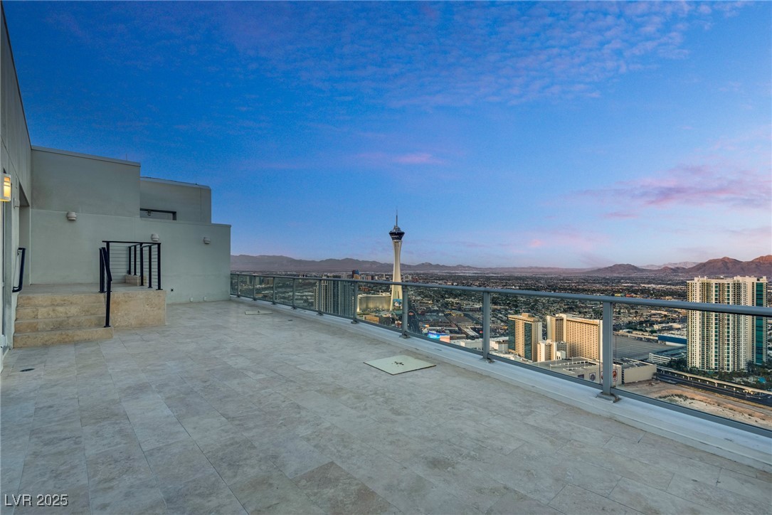 2700 Las Vegas Boulevard 4305 Property Photo 60