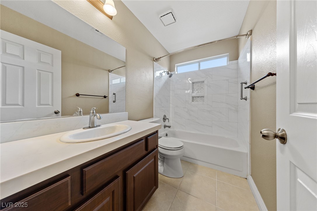 9409 Kayla Court Property Photo 20