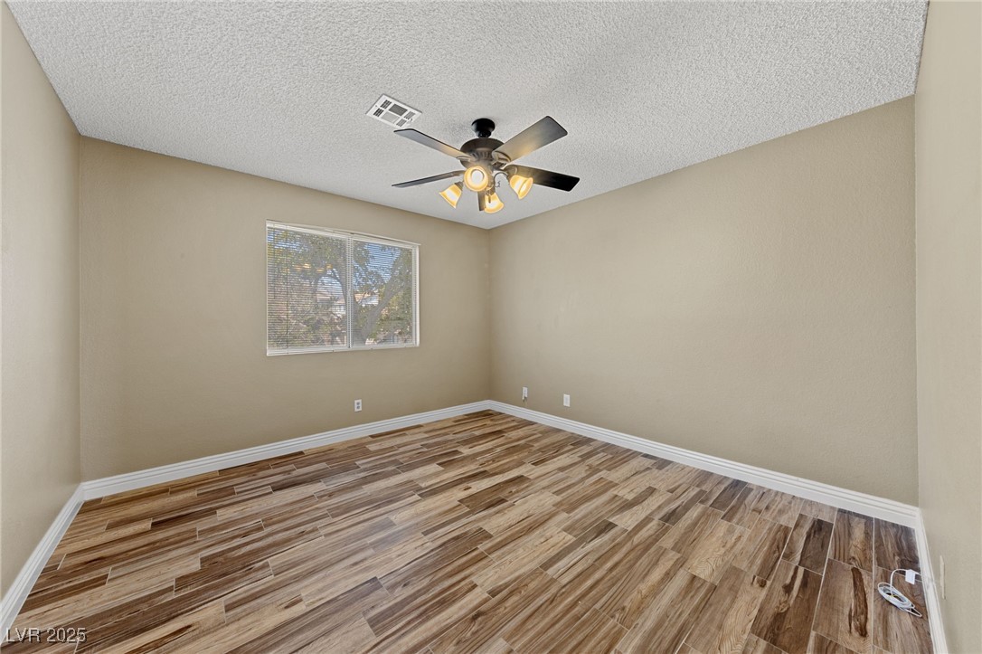 9409 Kayla Court Property Photo 26