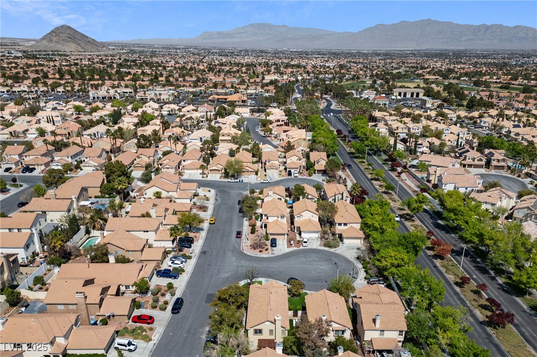 9409 Kayla Court Property Photo 45