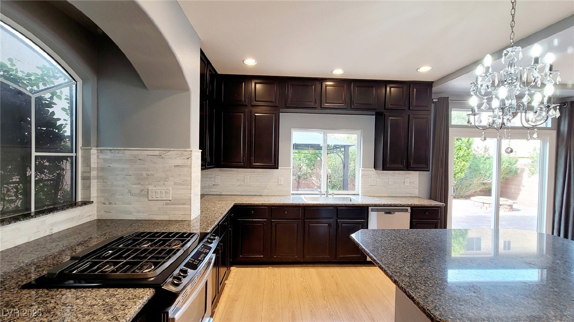 5464 Tartan Hill Avenue Property Photo 8