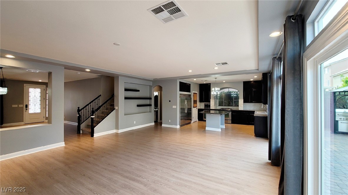 5464 Tartan Hill Avenue Property Photo 10