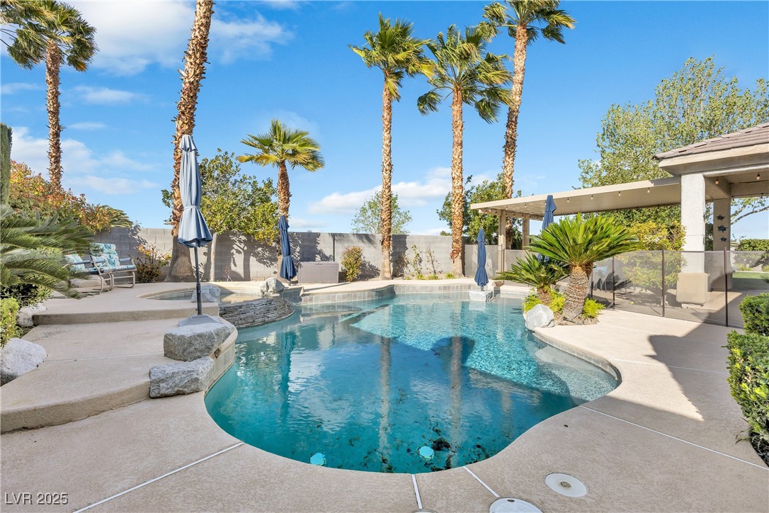10494 Realm Way Property Photo 40