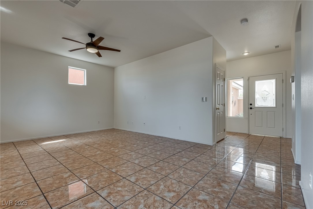 5432 Nickel Ridge Way Property Photo 8