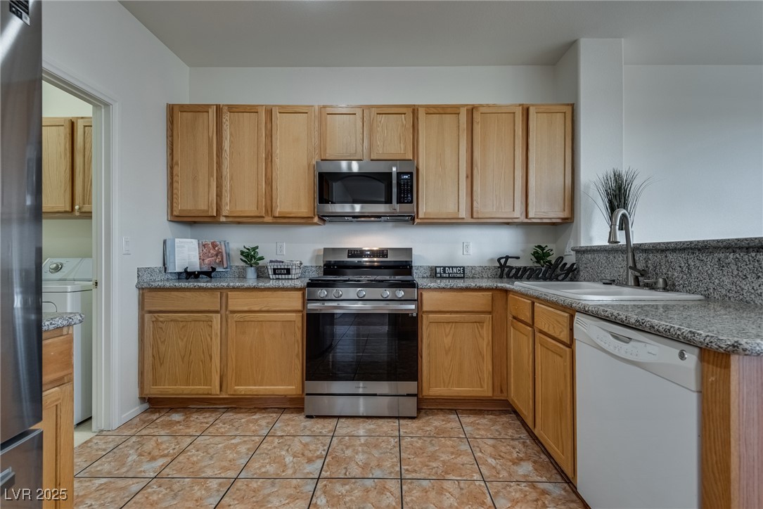 5432 Nickel Ridge Way Property Photo 15