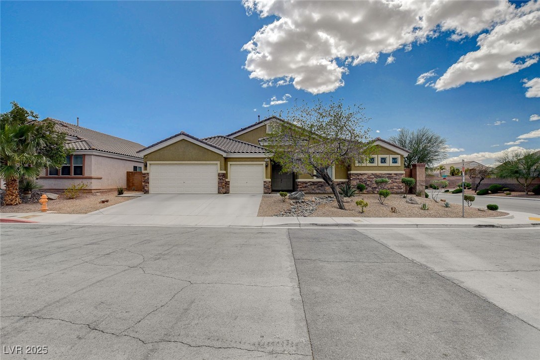 5635 Exotic Rosette Avenue Property Photo