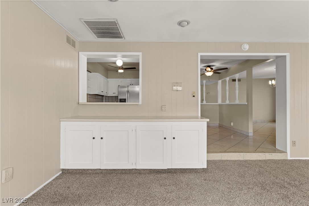 2703 Vegas Valley Drive Property Photo 15