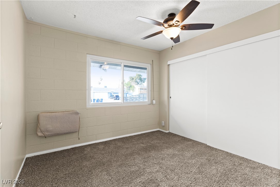 2703 Vegas Valley Drive Property Photo 41