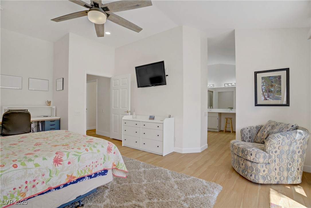 1736 Saddleback Court Property Photo 32