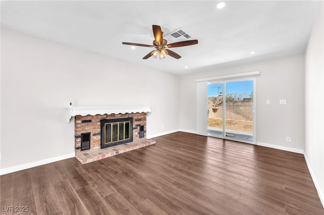 6770 Laronda Lane Property Photo 7