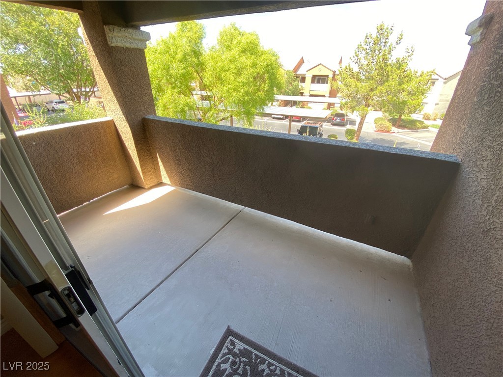 555 East Silverado Ranch Boulevard 2006 Property Photo 15