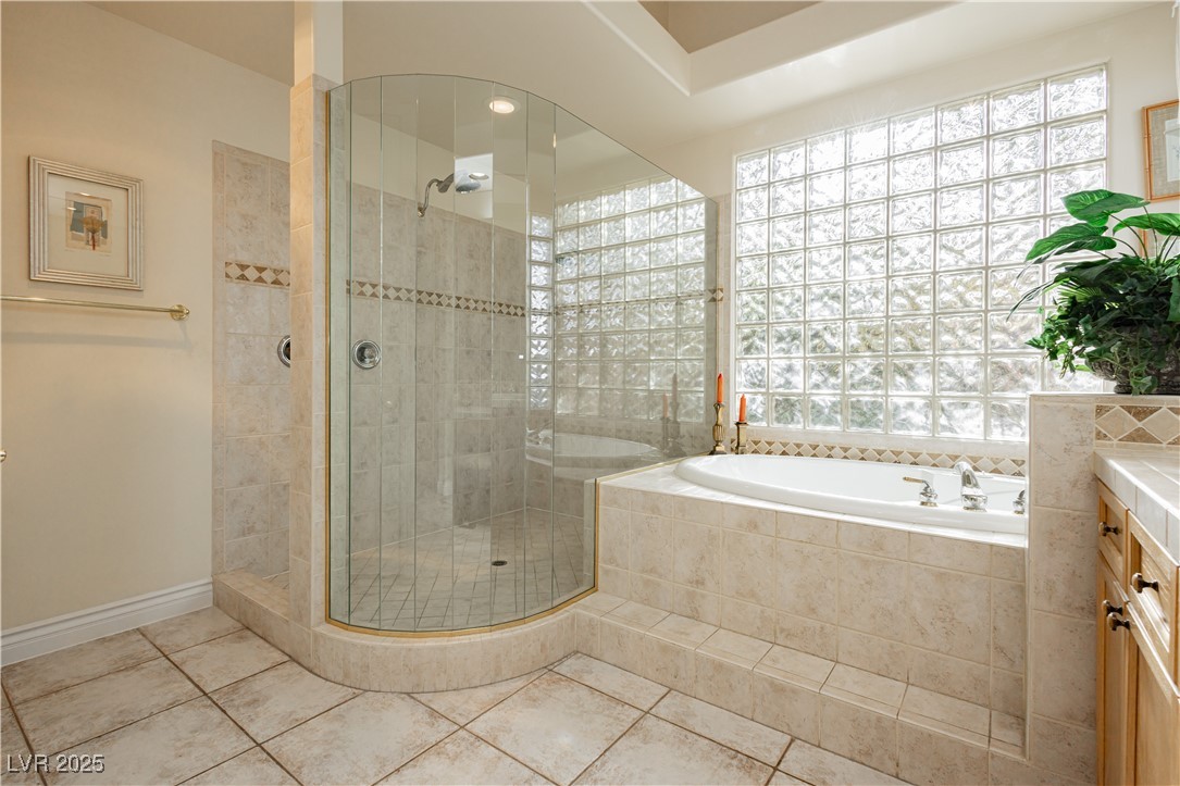 205 Aventura Street Property Photo 24