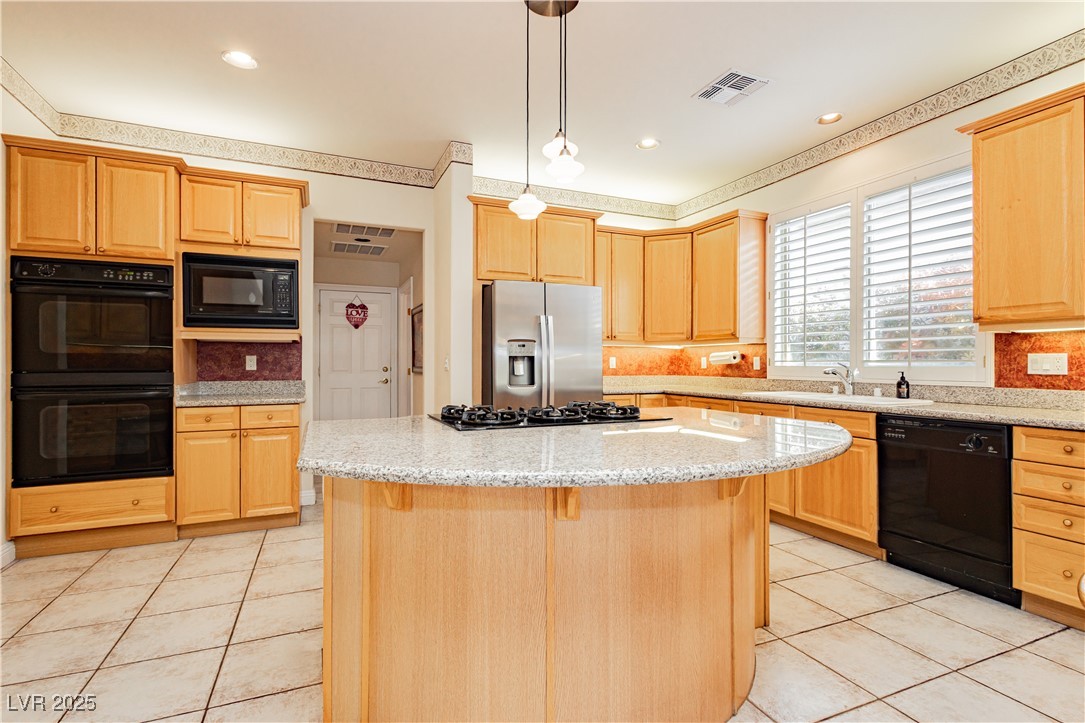 205 Aventura Street Property Photo 41