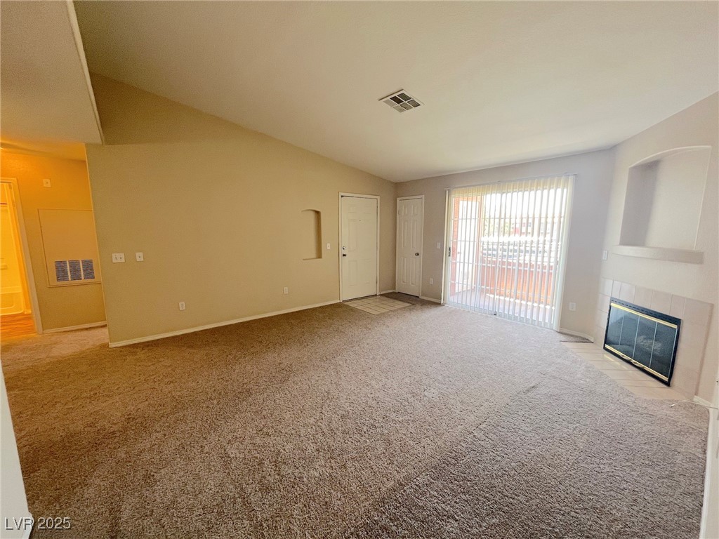4730 East Craig Road 2044 Property Photo 2