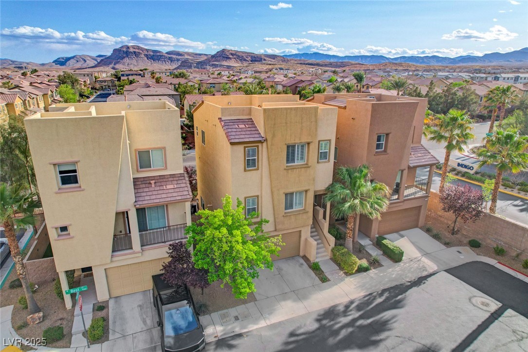 9323 Best Court Property Photo 2
