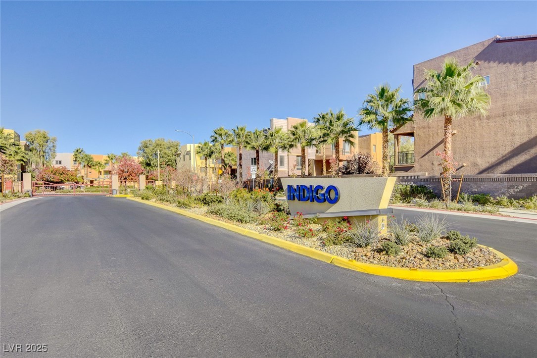 9323 Best Court Property Photo 4