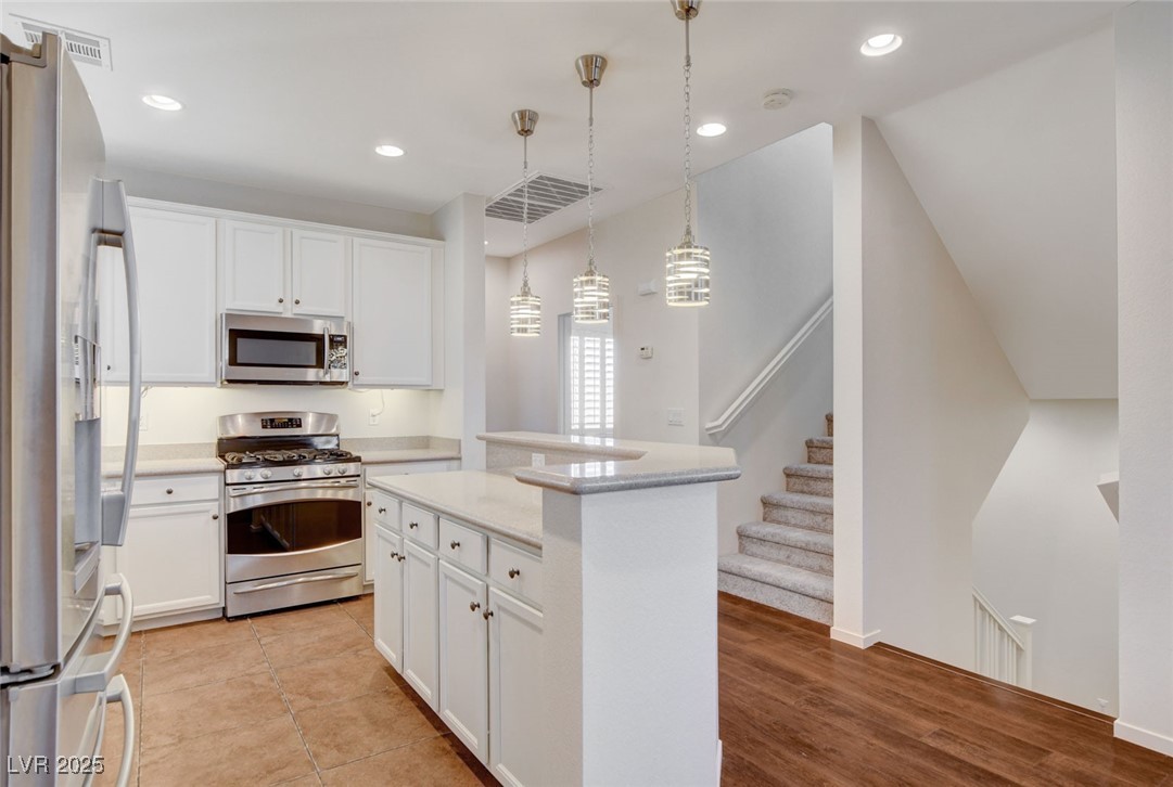 9323 Best Court Property Photo 11