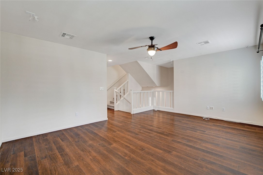 9323 Best Court Property Photo 16