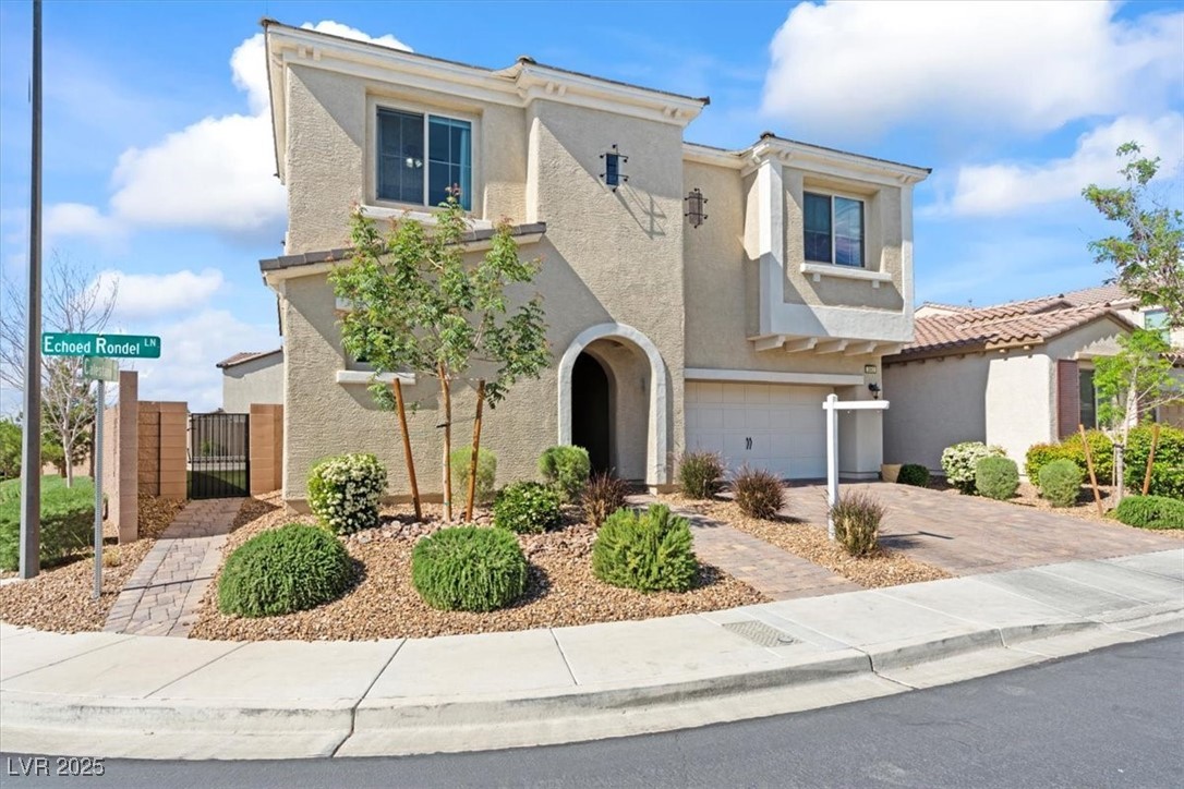 3062 Echoed Rondel Lane Property Photo 4