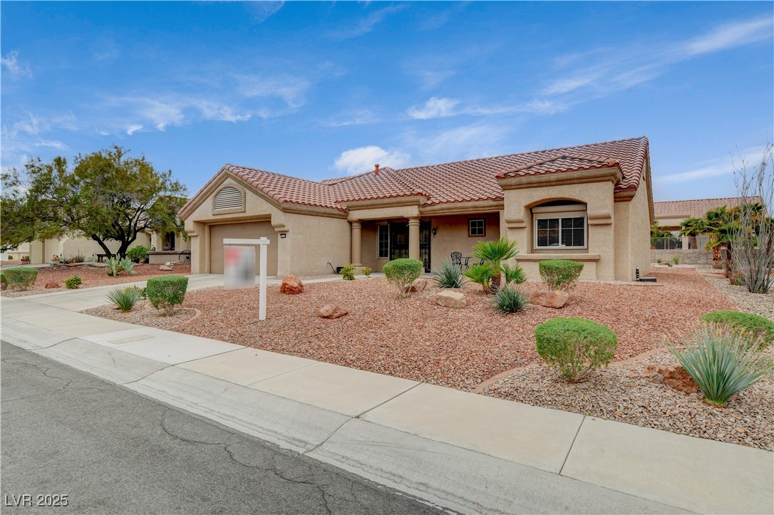 2533 Palmridge Drive Property Photo 4