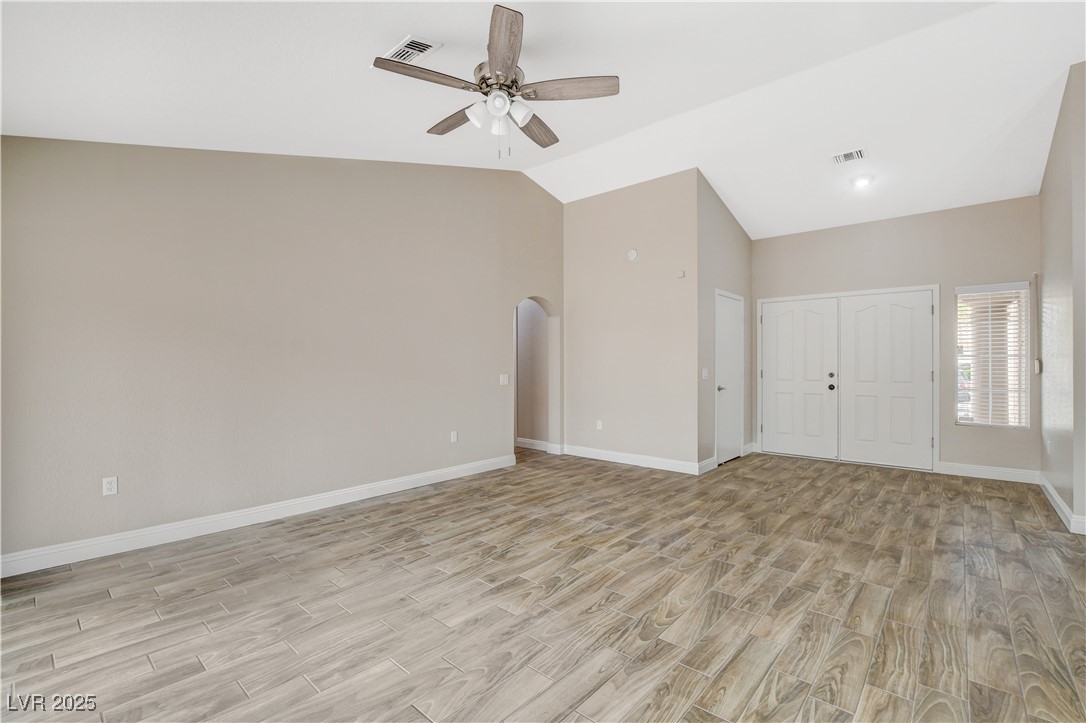 2533 Palmridge Drive Property Photo 12