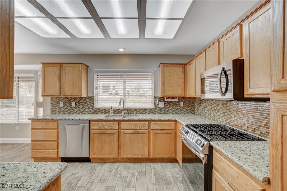 2533 Palmridge Drive Property Photo 19
