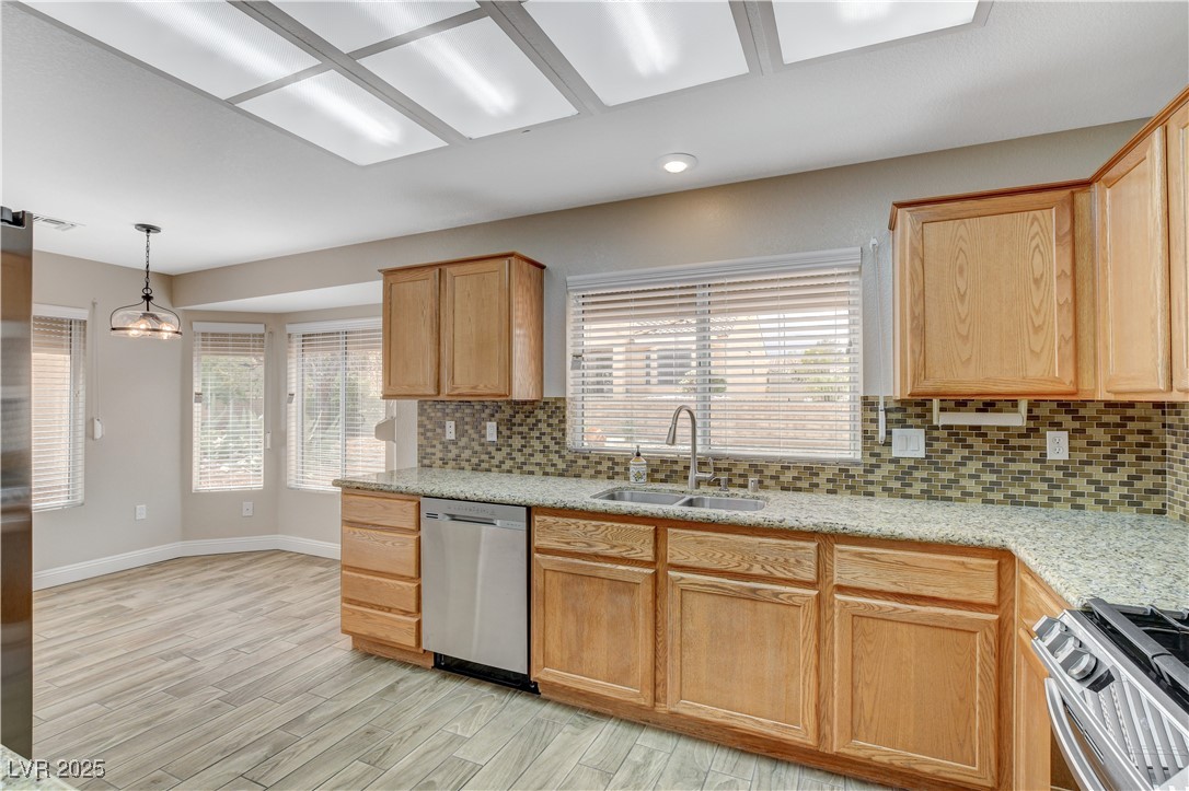 2533 Palmridge Drive Property Photo 20