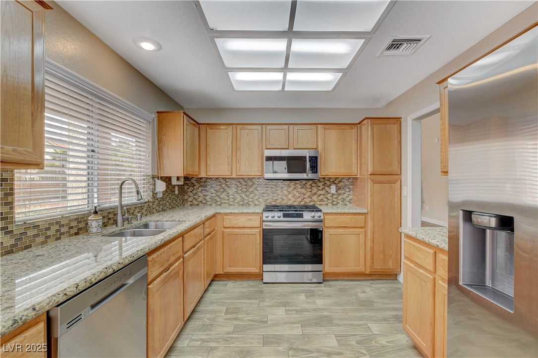 2533 Palmridge Drive Property Photo 21