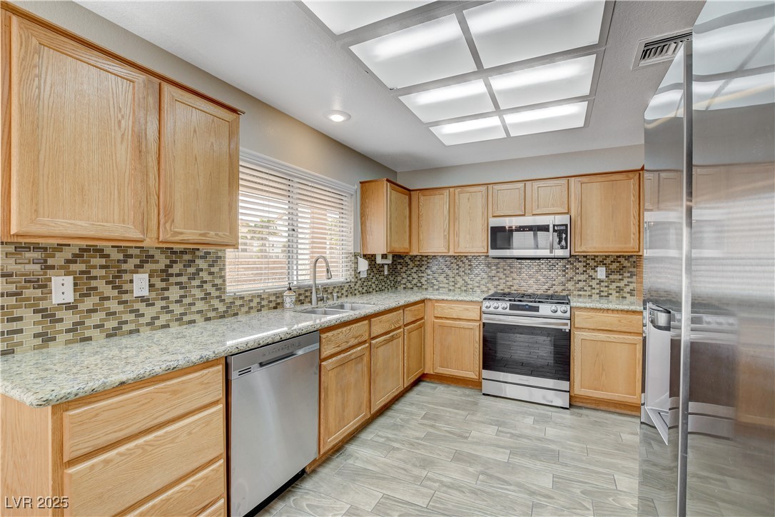 2533 Palmridge Drive Property Photo 22