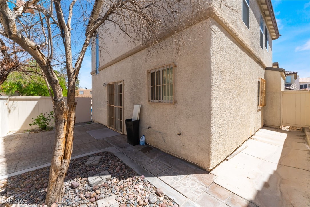 6312 Blue Twilight Court Property Photo 9