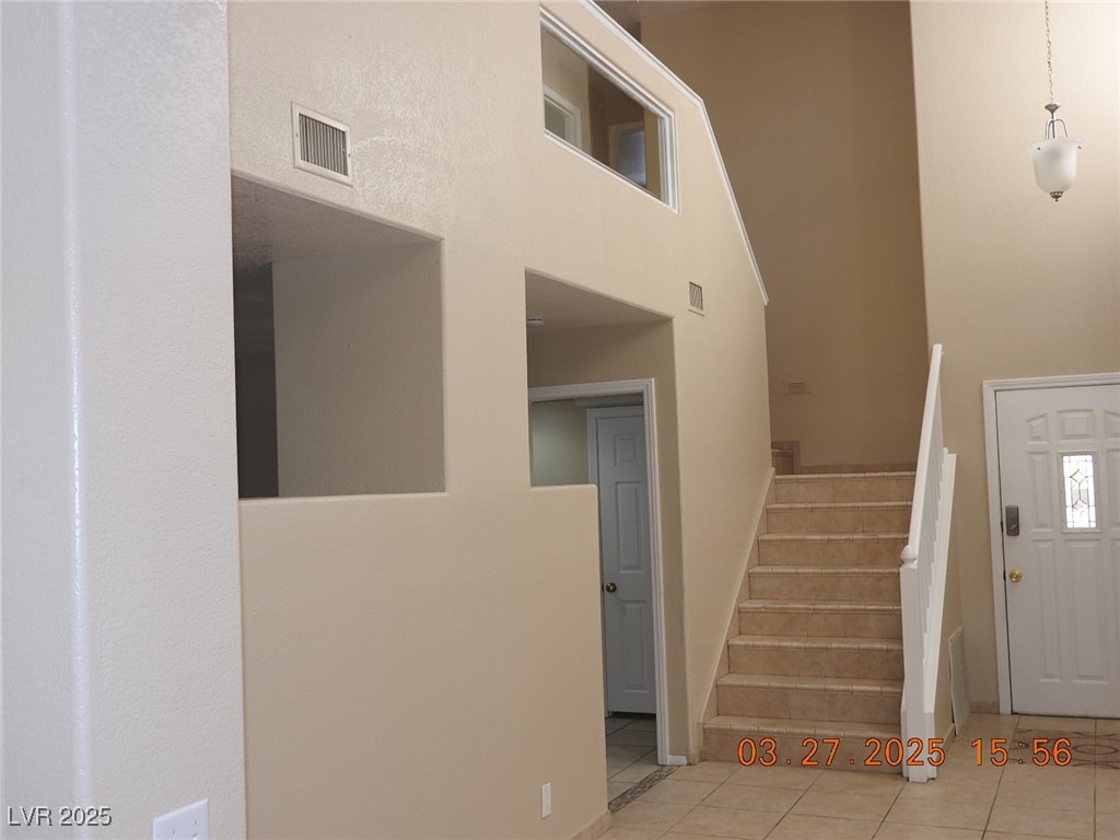 7840 Millhopper Avenue Property Photo 7