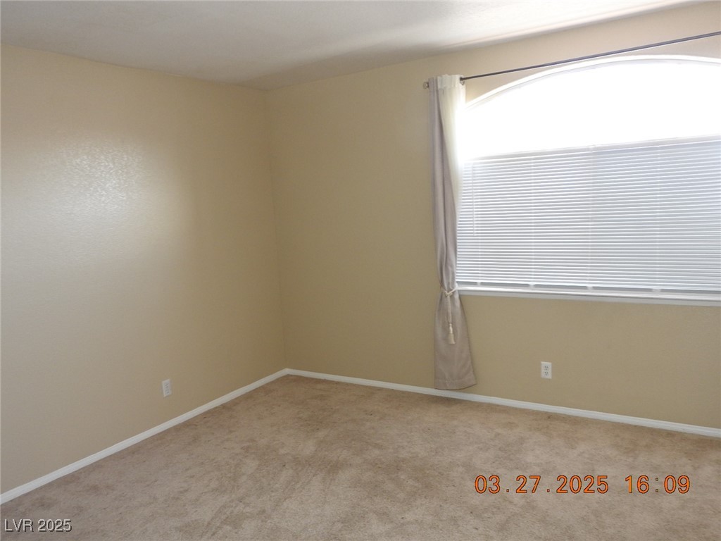 7840 Millhopper Avenue Property Photo 27