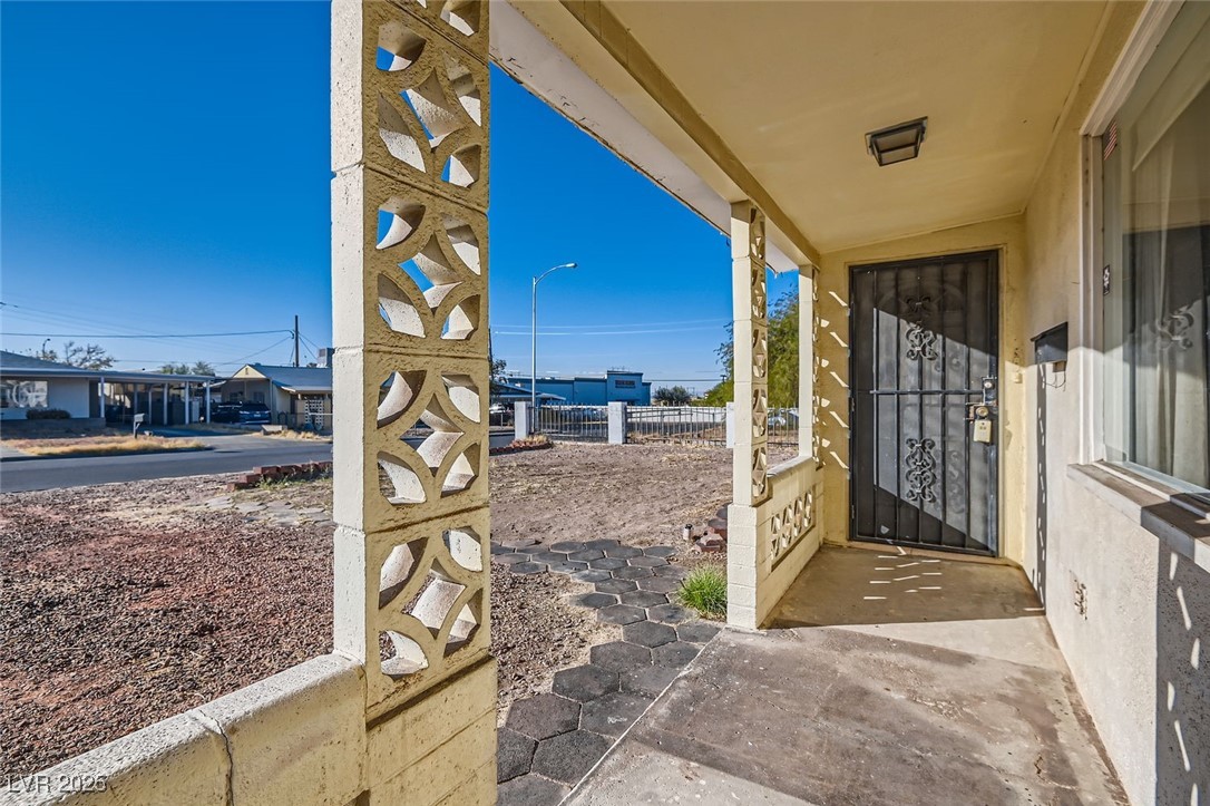 422 Ilmenite Way Property Photo 6