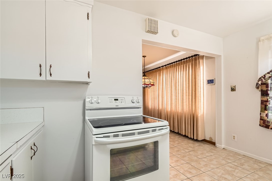 422 Ilmenite Way Property Photo 17