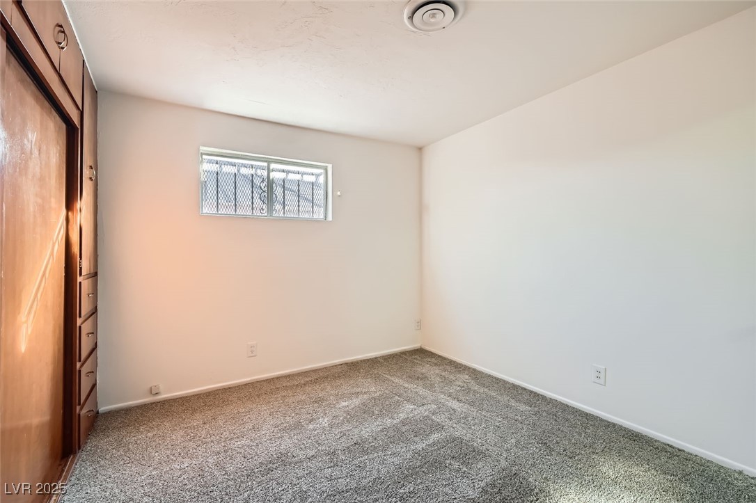 422 Ilmenite Way Property Photo 36