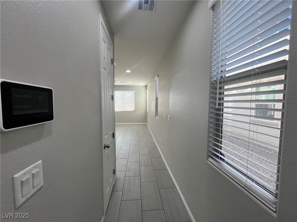 4113 Billowing Breeze Avenue Property Photo 4