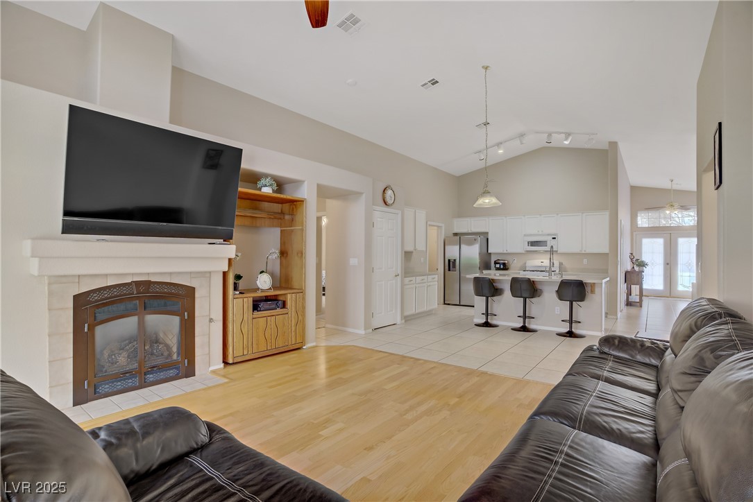 830 Roaring Falls Avenue Property Photo 22