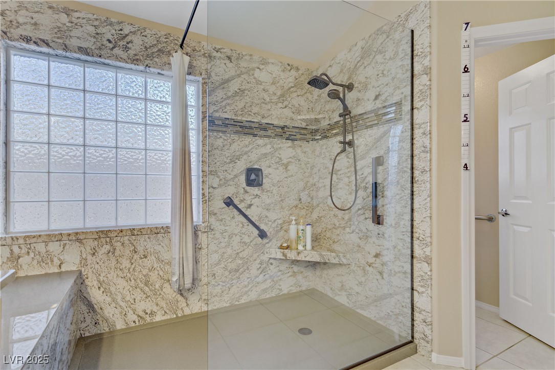 830 Roaring Falls Avenue Property Photo 31