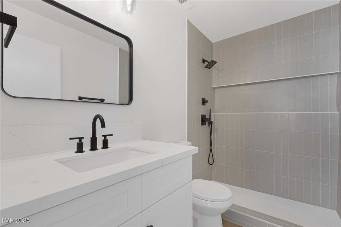 5732 Colwood Lane Property Photo 20
