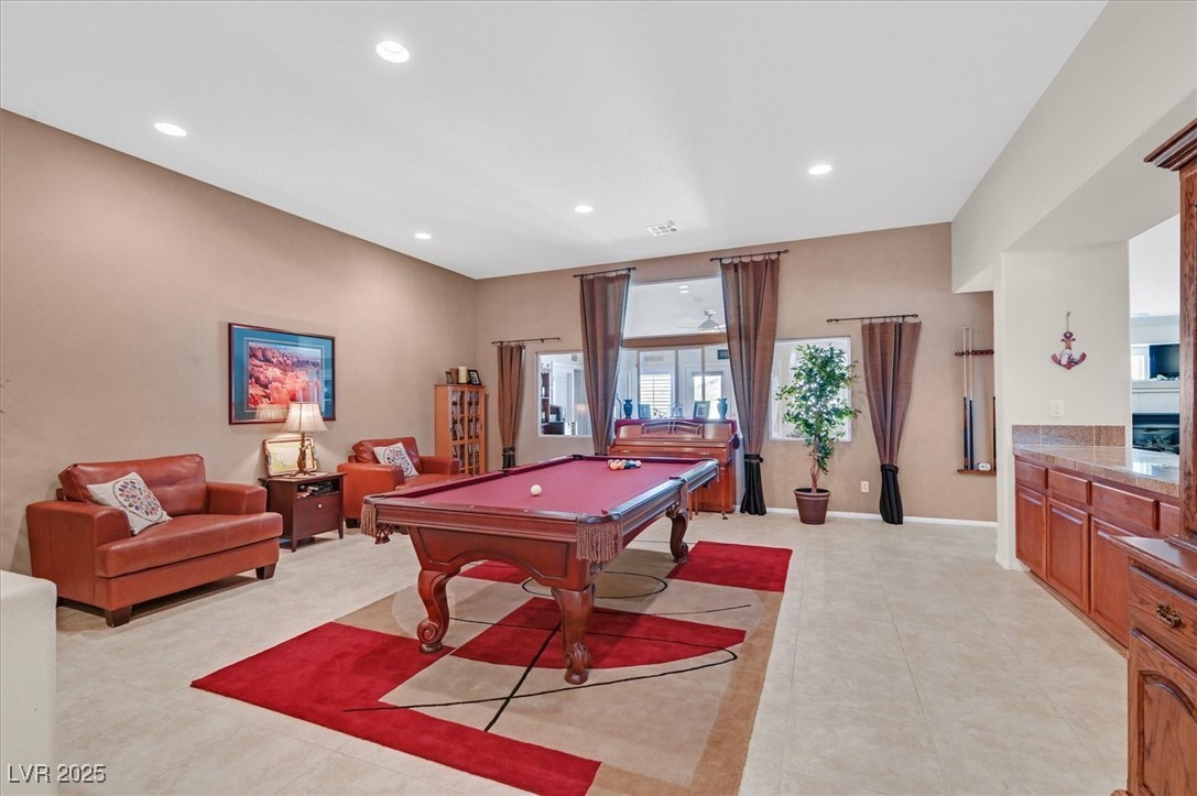 8208 Flowing Rapids Court Property Photo 6