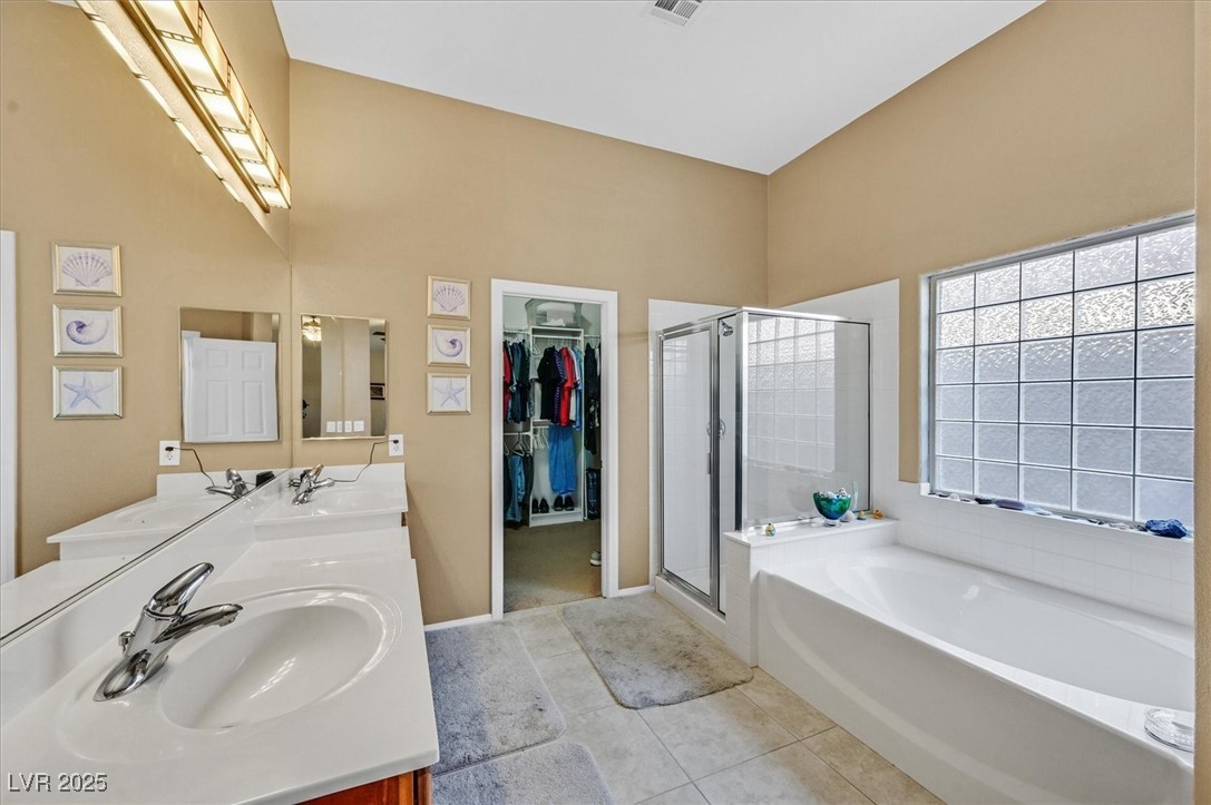 8208 Flowing Rapids Court Property Photo 17