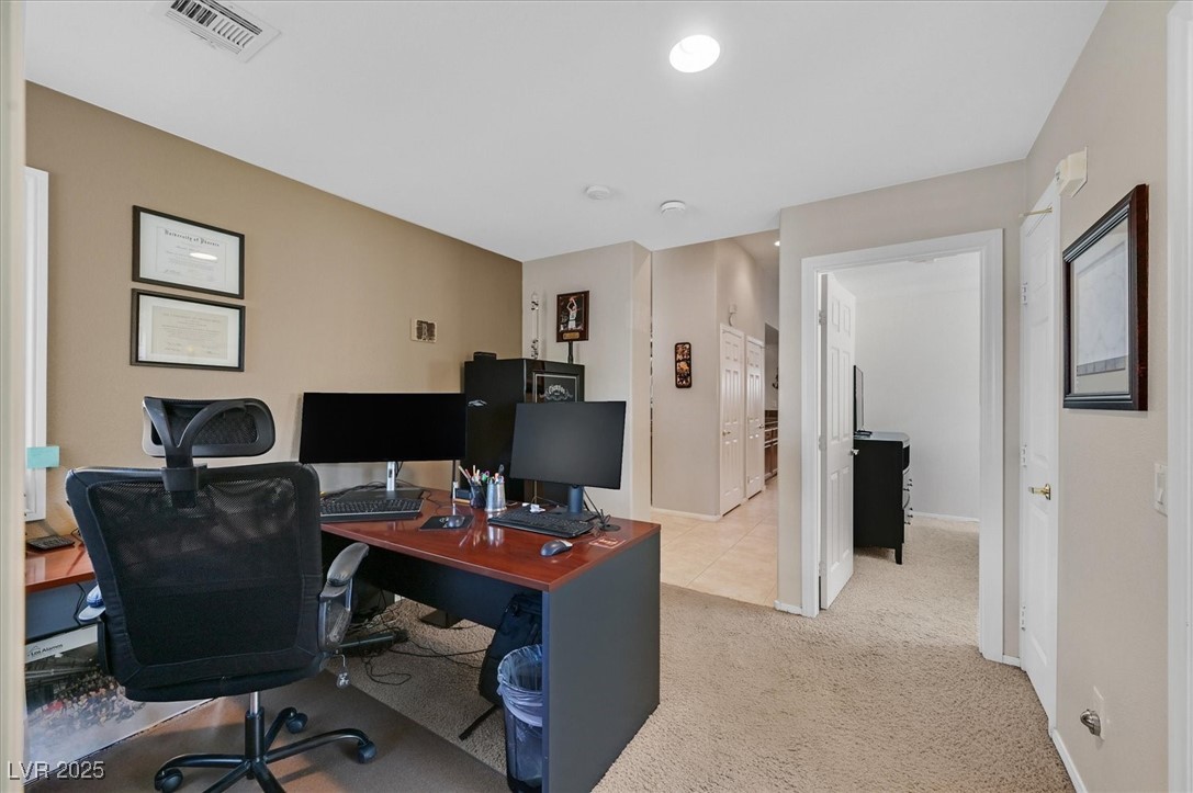 8208 Flowing Rapids Court Property Photo 20