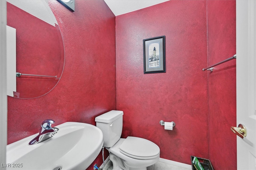 8208 Flowing Rapids Court Property Photo 24