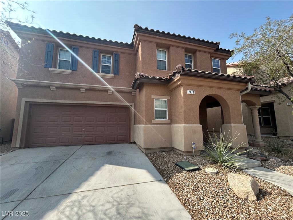 2670959 Property Photo