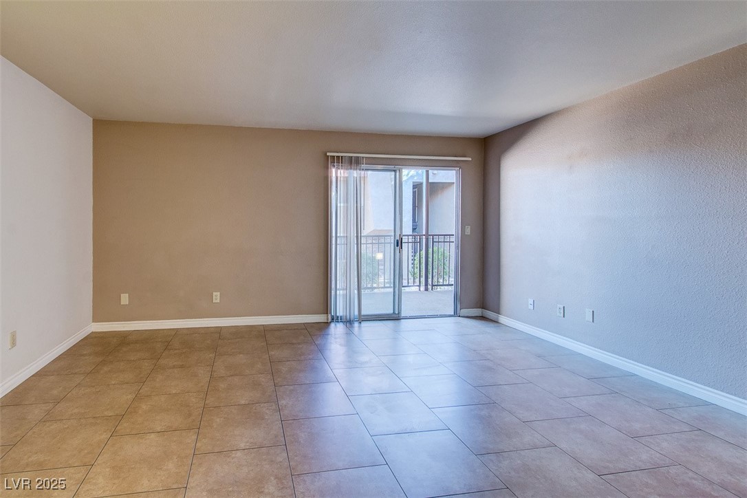 5273 Indian River Drive 261 Property Photo 7
